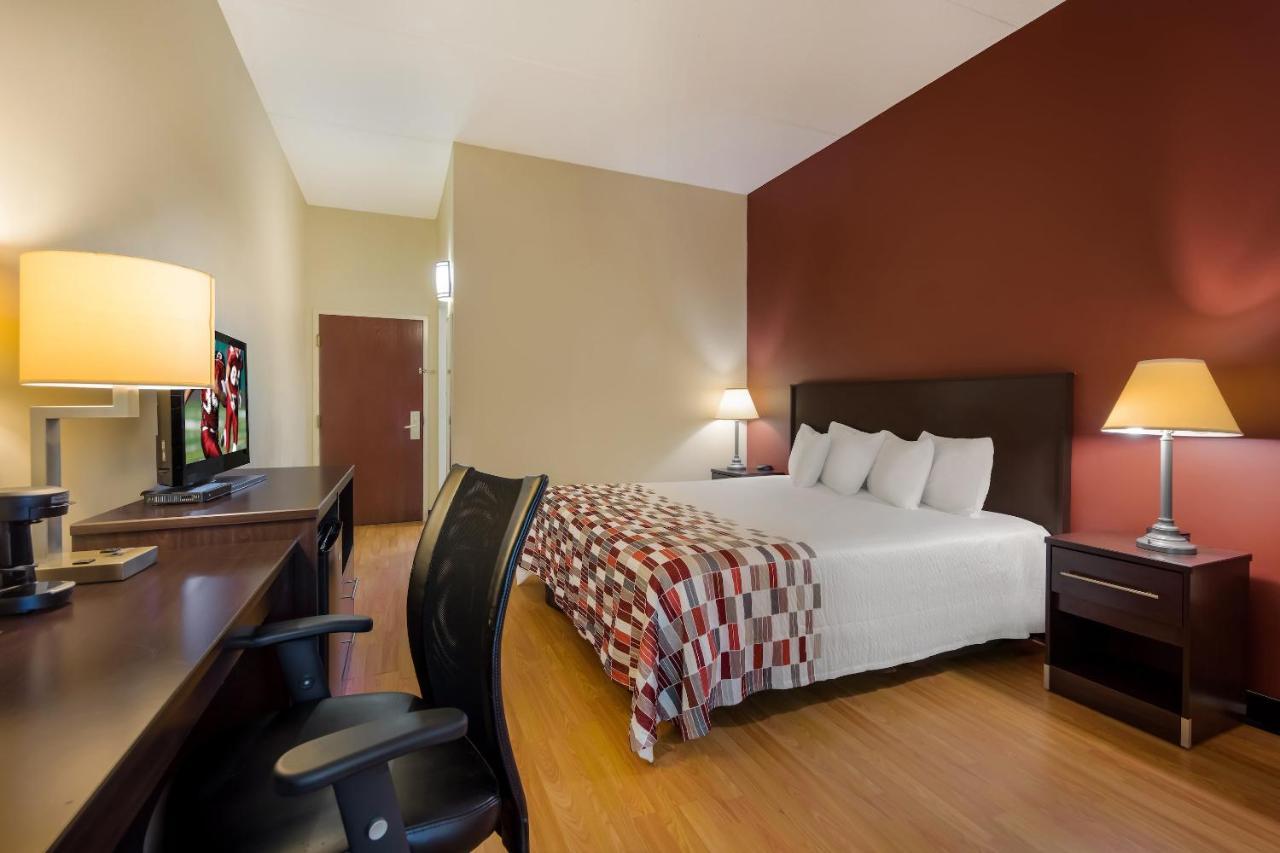 Red Roof Inn Hendersonville Eksteriør billede